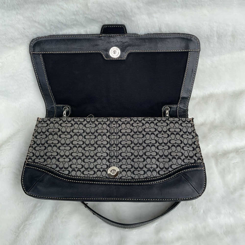 Coach SOHO Vintage Black and Gray Signature Canvas Shoulder Bag - Picture 3 of 5